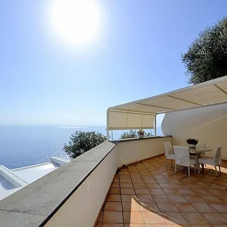Tatil Evi Sleeps 4 Air Con Wifi Băile Herculane